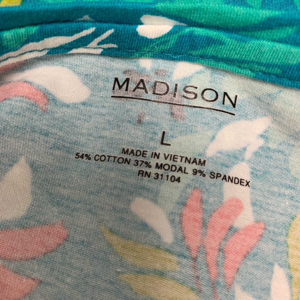 Madison Top Size L - Picture 7 of 8